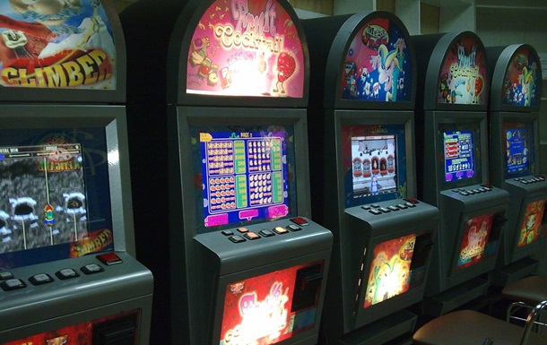 Картинка к: Игровые автоматы Украина на сайте от Casino Zeus