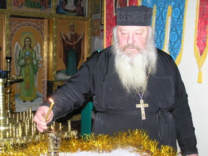 Картинка к: В Никополь прибыл Вифлеемский огонь мира