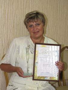 Картинка к: Никопольчанка признана одной из лучших женщин Украины