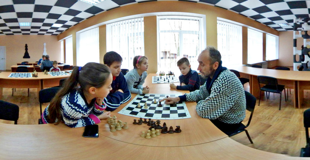 Картинка к: Городской шахматный клуб