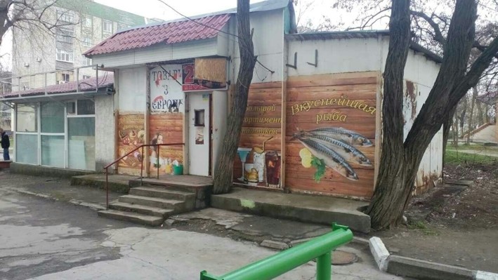 Картинка к: Нікопольські поліцейські під час рейду знову виявили неліцензійний алкоголь.