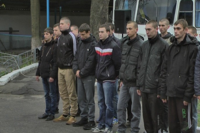 Картинка к: Нікопольські юнаки поповнили лави ЗСУ