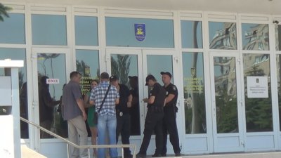 Картинка к: В бой идут те же старики-разбойники