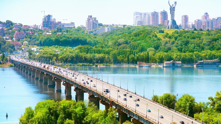 Картинка к: Международный день Днепра