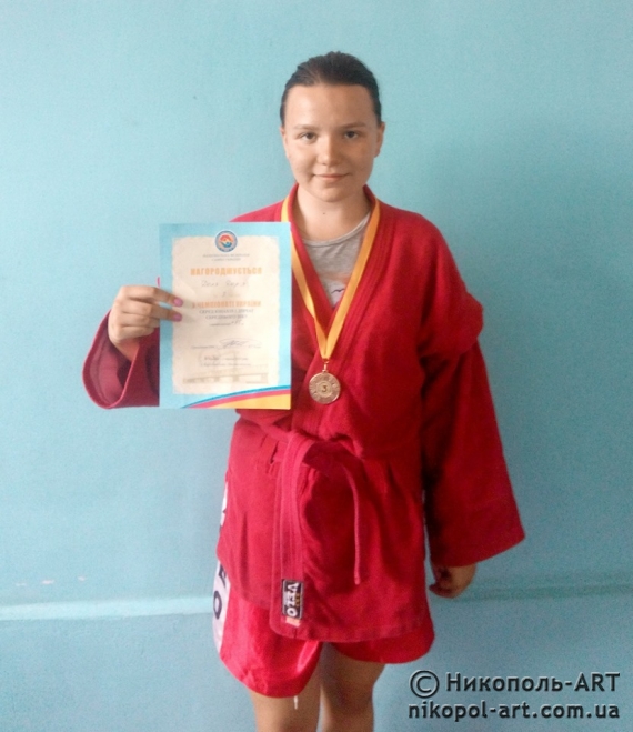 Картинка к: Нікопольчанка стала бронзовим призером чемпіонату України з самбо