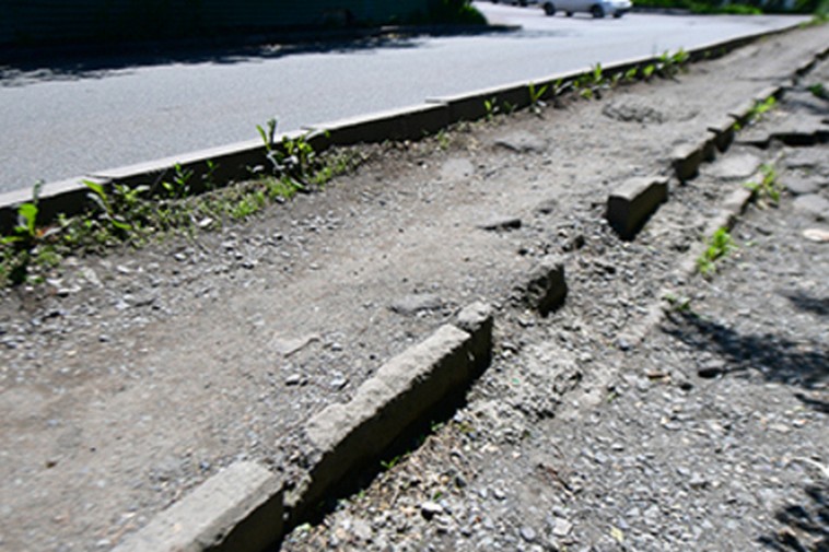 Картинка к: В Никополе отремонтируют ряд тротуаров: список адресов