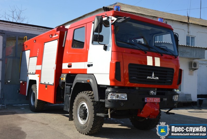 Картинка к: У рятувальників Нікополя - нова пожежна машина