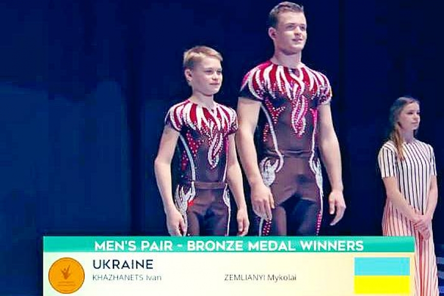 Картинка к: Спортсмены из Покрова – третьи в мире по акробатике!
