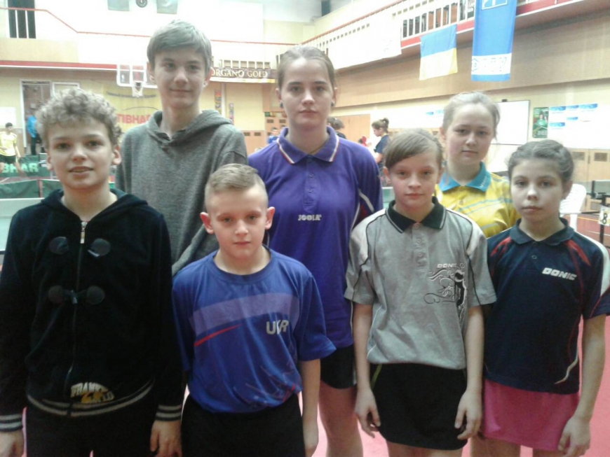 Картинка к: Нікопольські спортсмени взяли участь у Чемпіонаті області з настільного тенісу