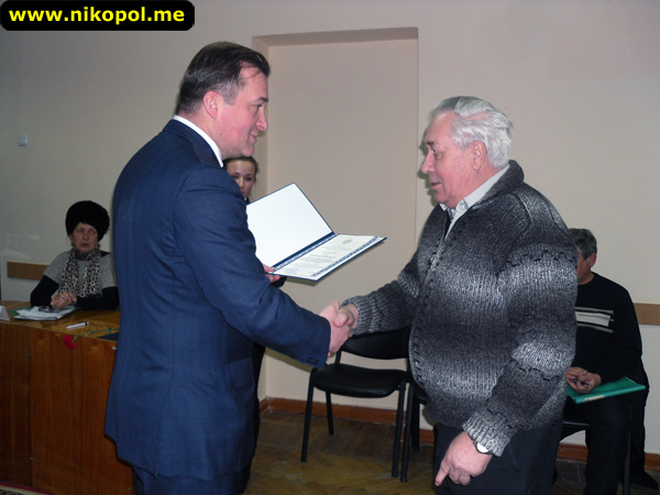 Картинка к: Кое-что о проблемах, волнующих героев нашего времени