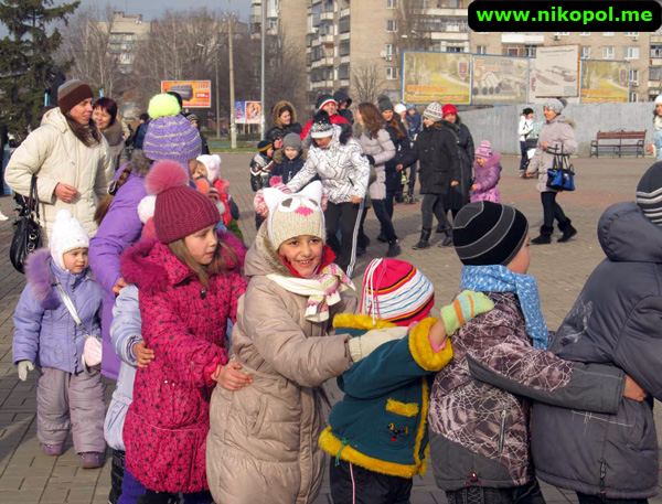 Картинка к: Не будем взрослеть, а будем верить в чудеса!