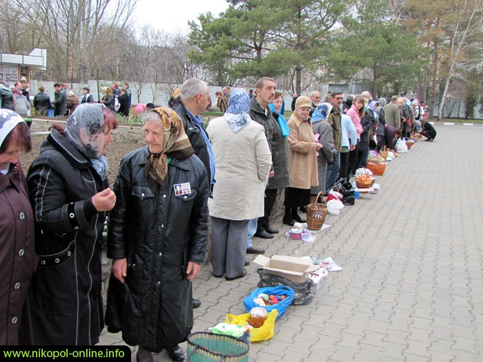 Пасха в Никополе 2010 Собор